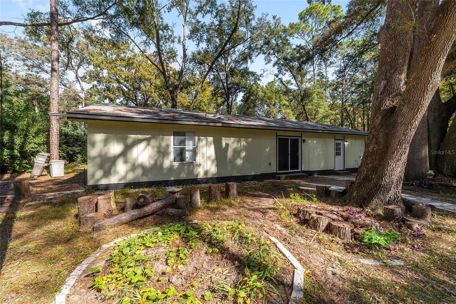 Image 31 of 35 For 16305 118th Place