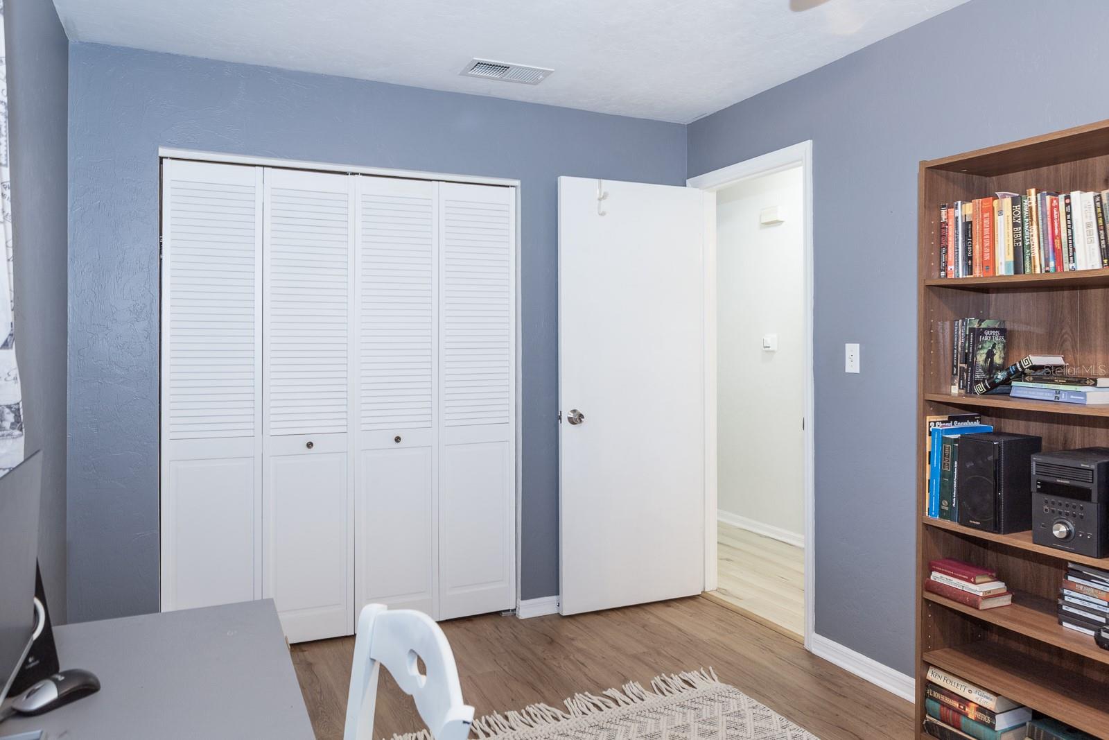 Image 14 of 29 For 6624 29th Terrace