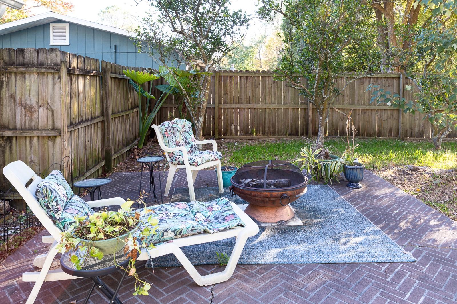 Image 18 of 29 For 6624 29th Terrace