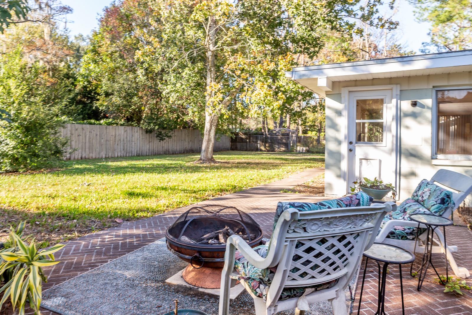 Image 19 of 29 For 6624 29th Terrace