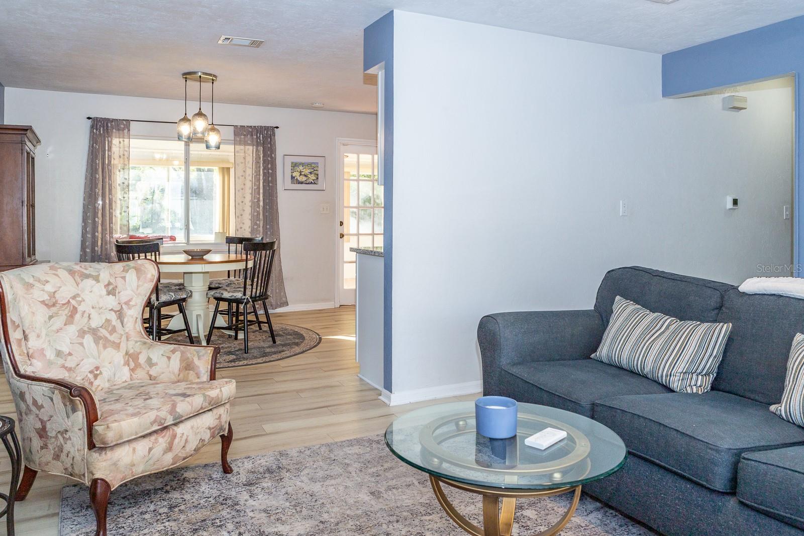 Image 5 of 29 For 6624 29th Terrace