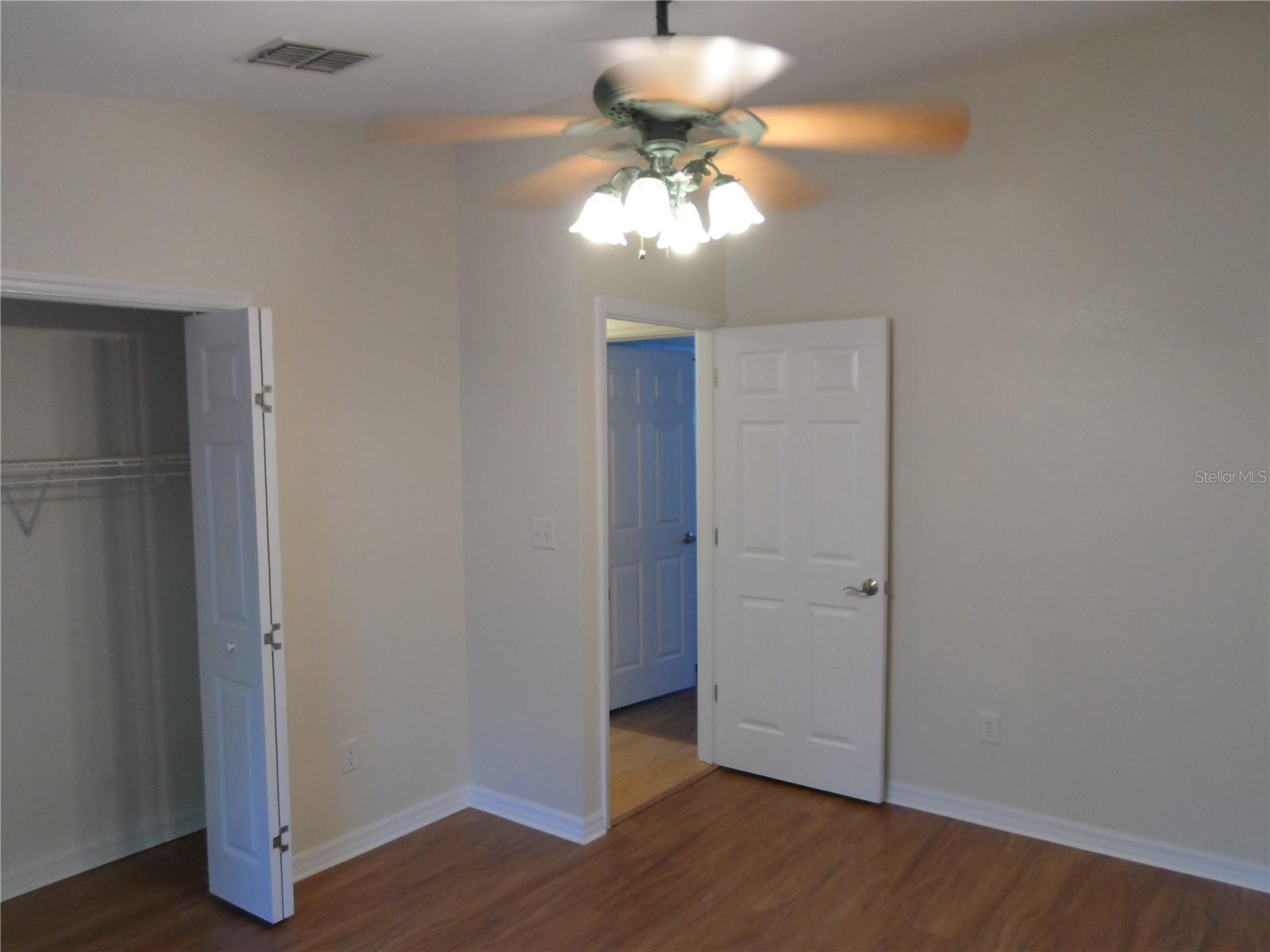 Image 11 of 16 For 1221 35th Avenue