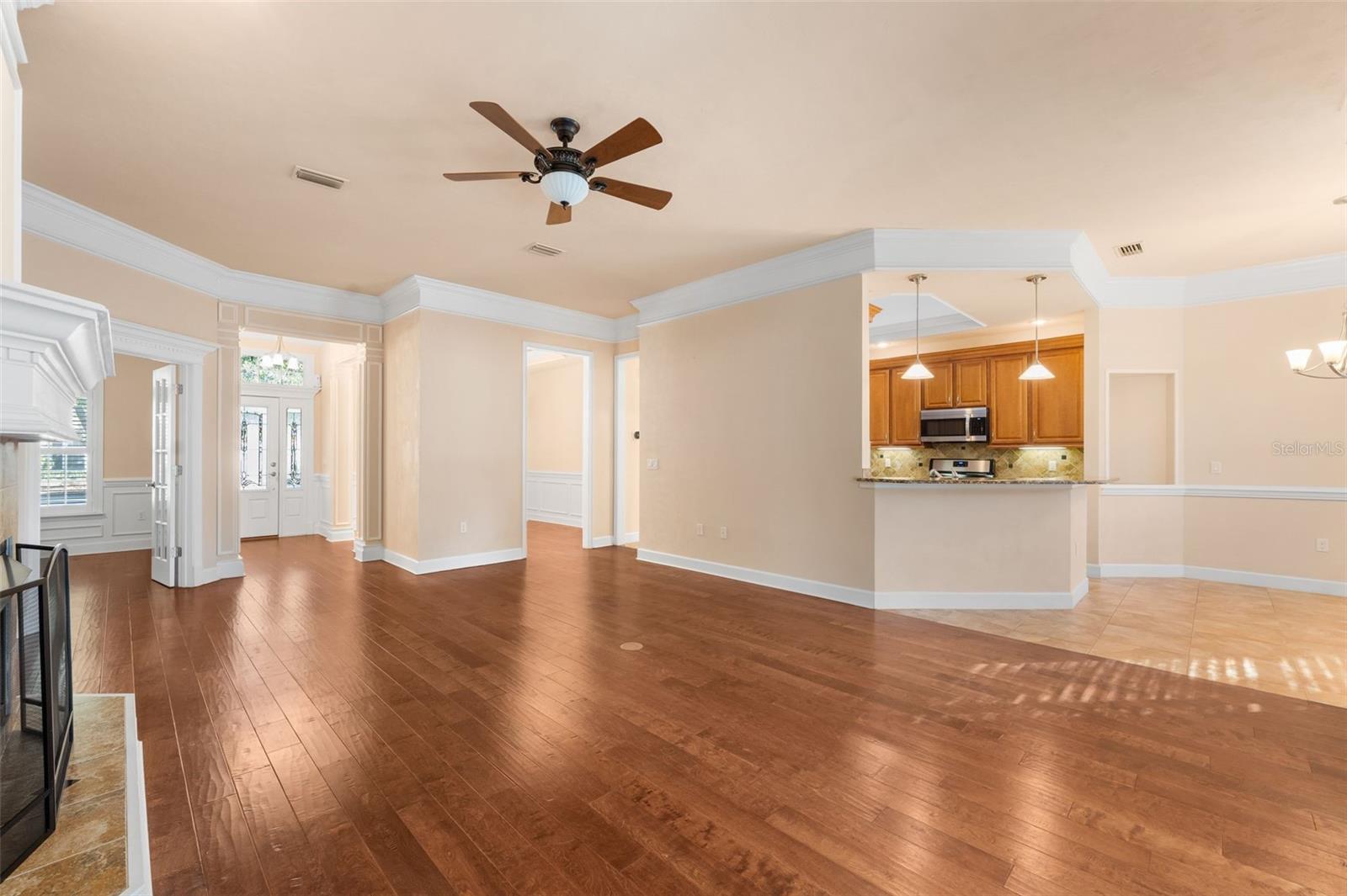 Image 10 of 37 For 8947 66th Place