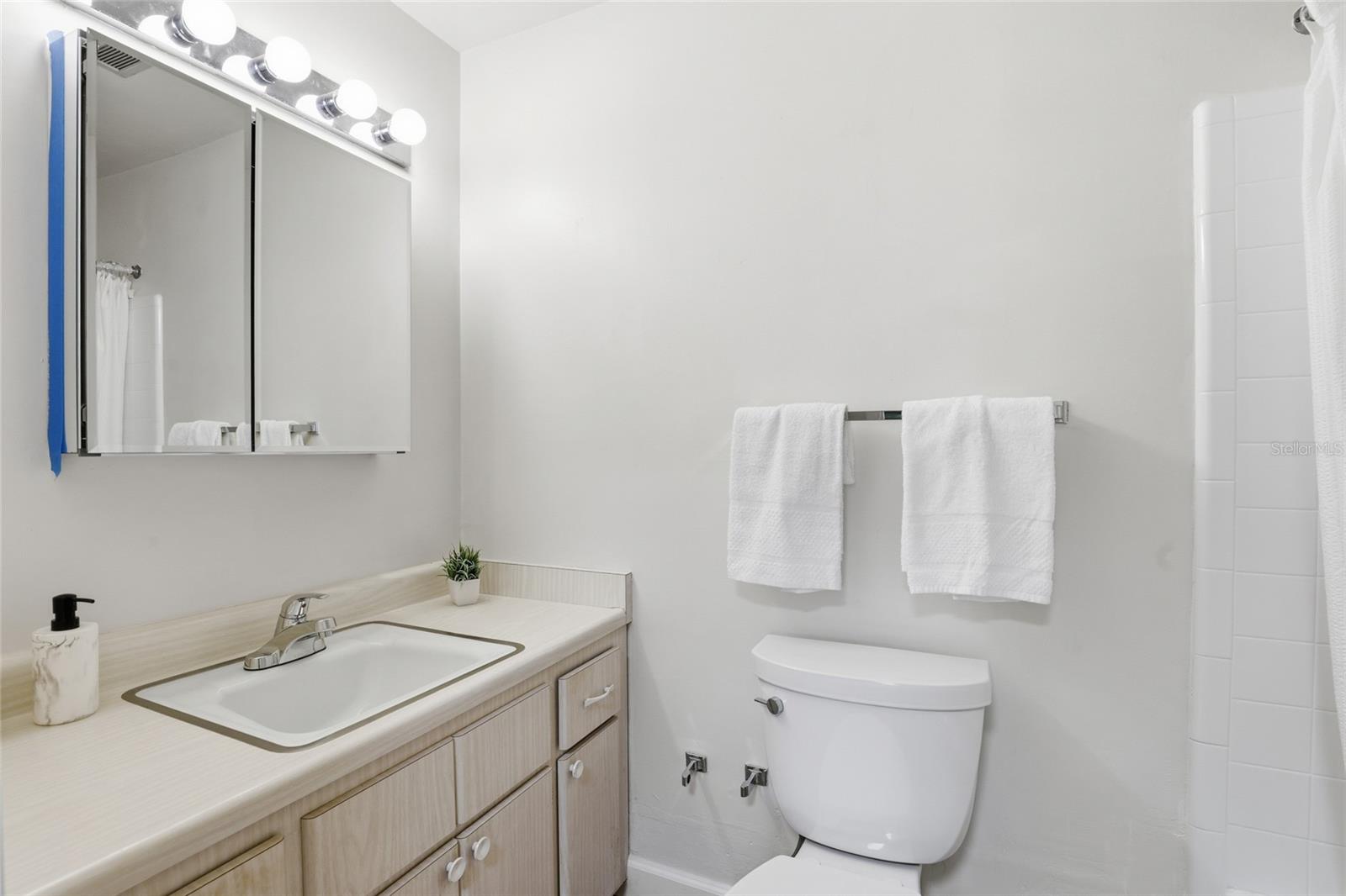 Image 17 of 21 For 4411 14th Place