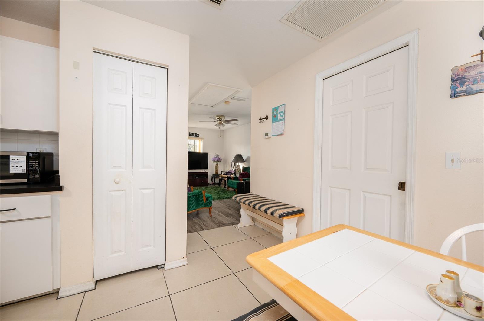 Image 13 of 39 For 10117 170th Street