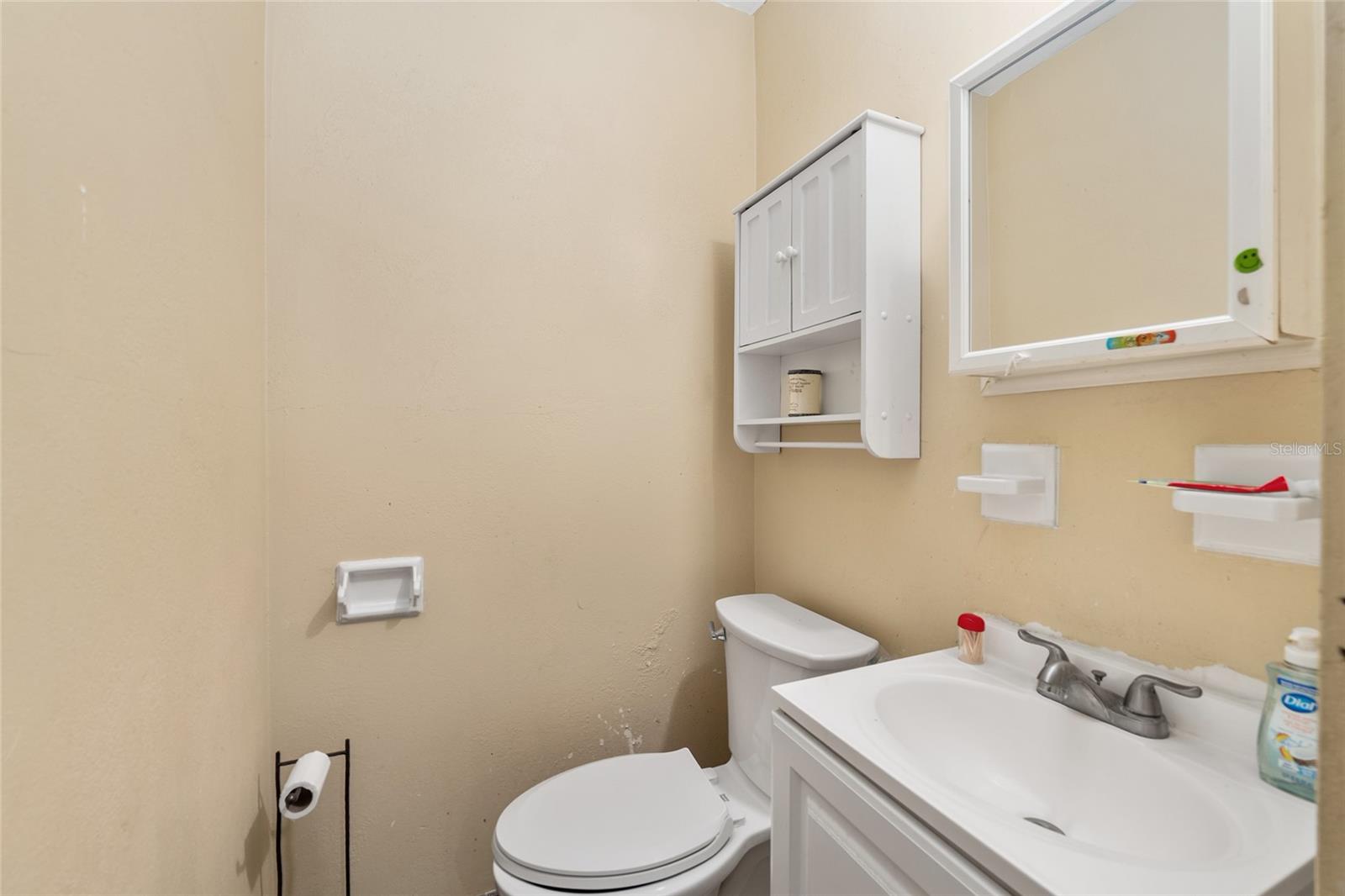 Image 18 of 43 For 305 34th Street