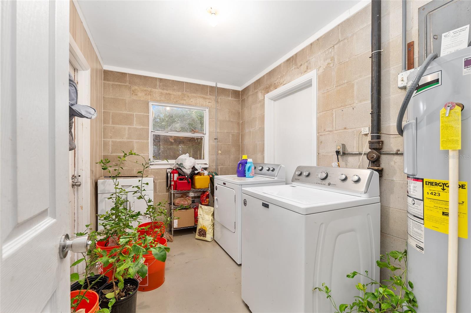 Image 26 of 43 For 305 34th Street