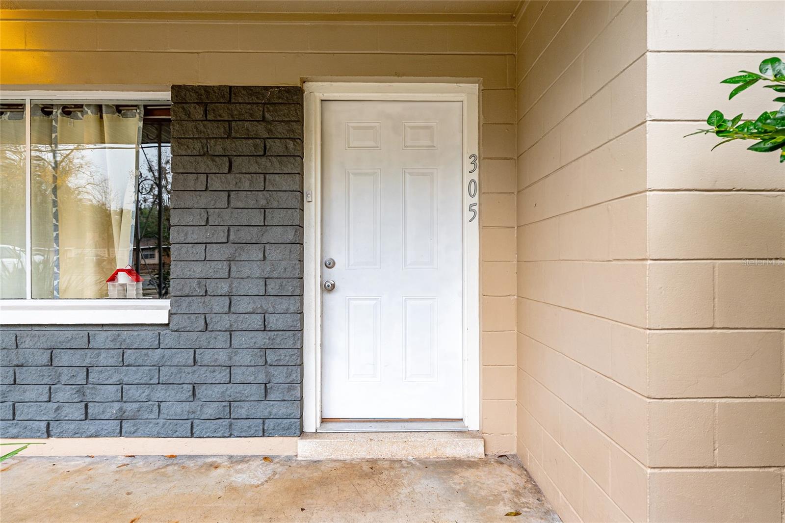 Image 41 of 43 For 305 34th Street