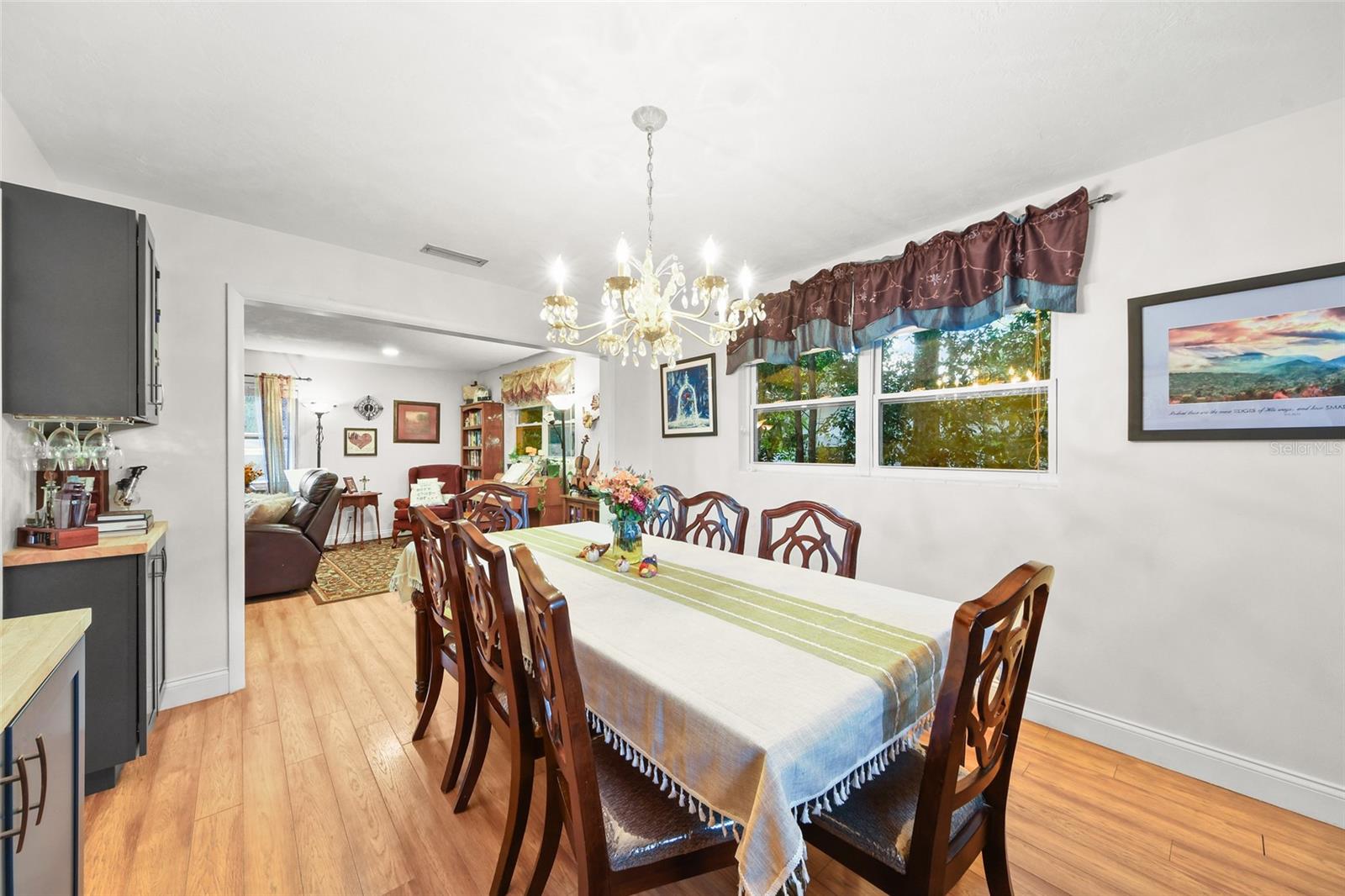 Image 10 of 49 For 1916 21st Street