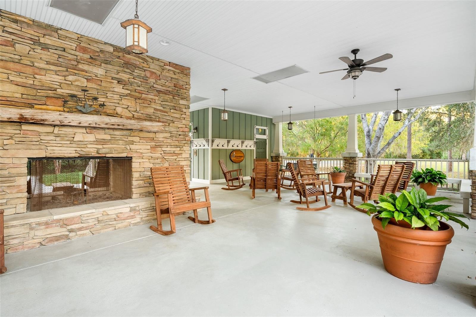 Image 18 of 25 For 18928 21st Place