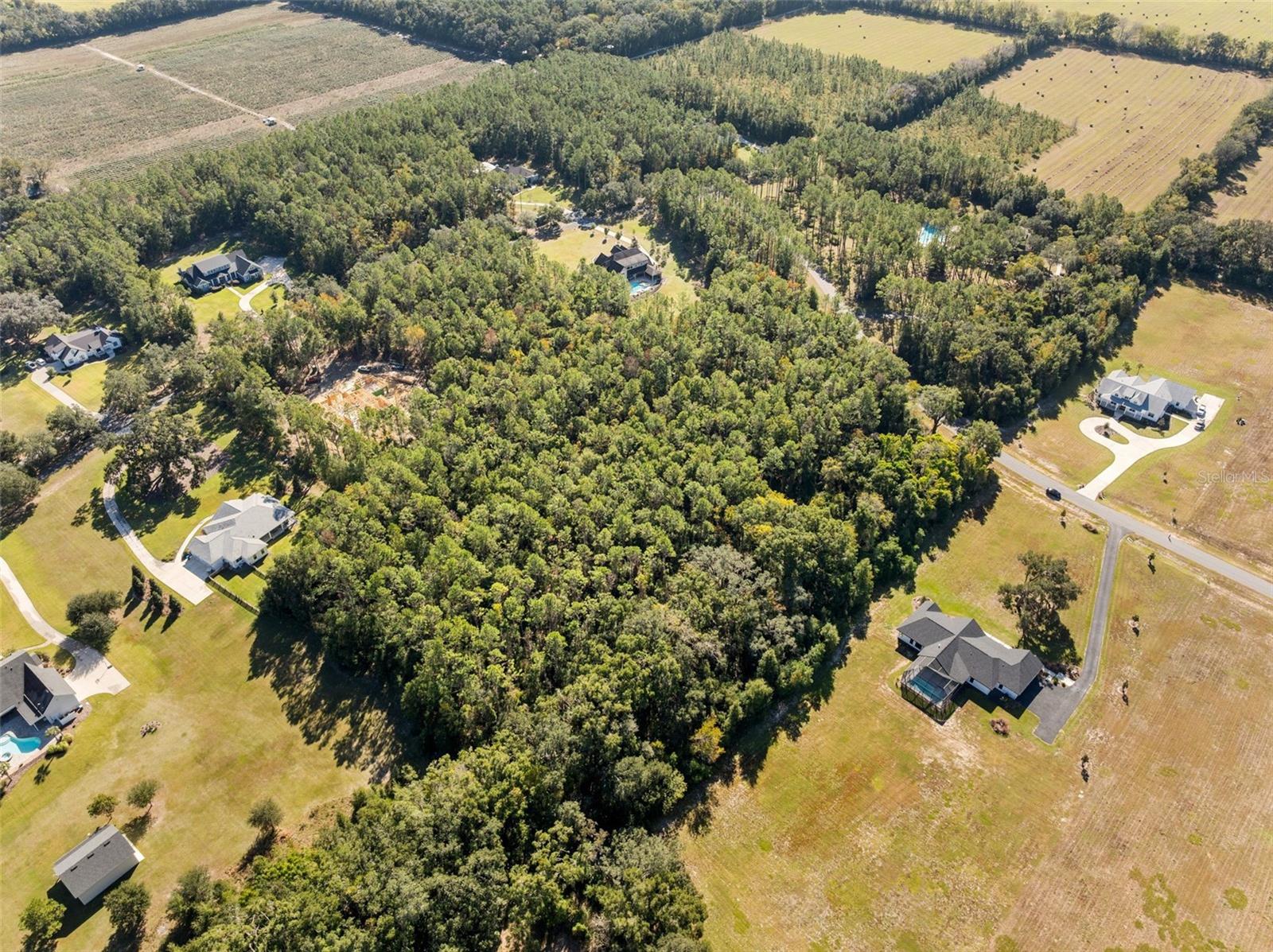 Image 7 of 25 For 18928 21st Place