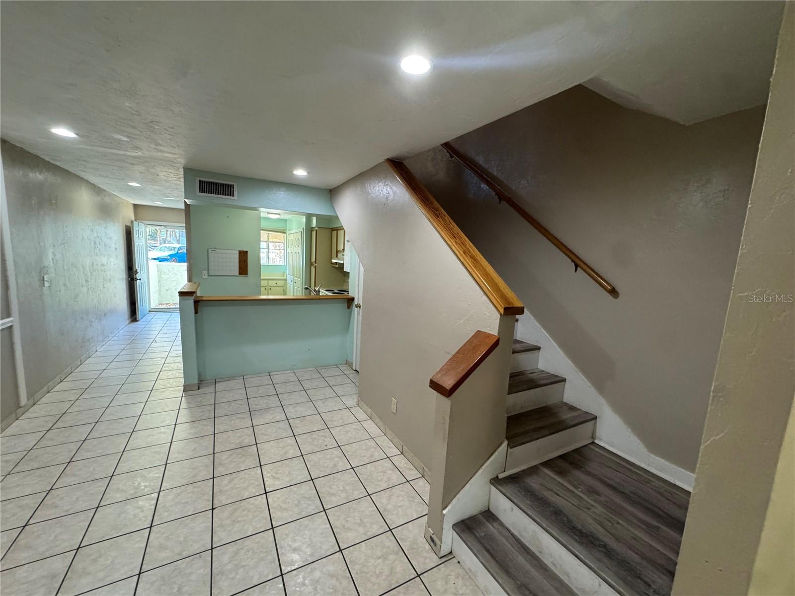 Image 10 of 20 For 4411 34th Street 1001