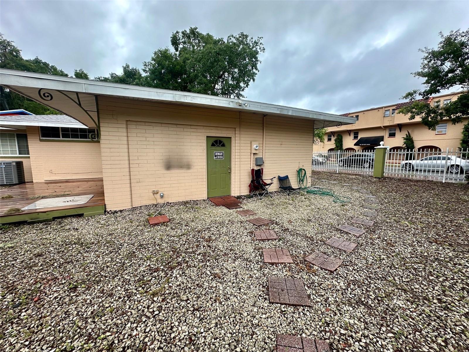 Image 10 of 31 For 905 8th Avenue