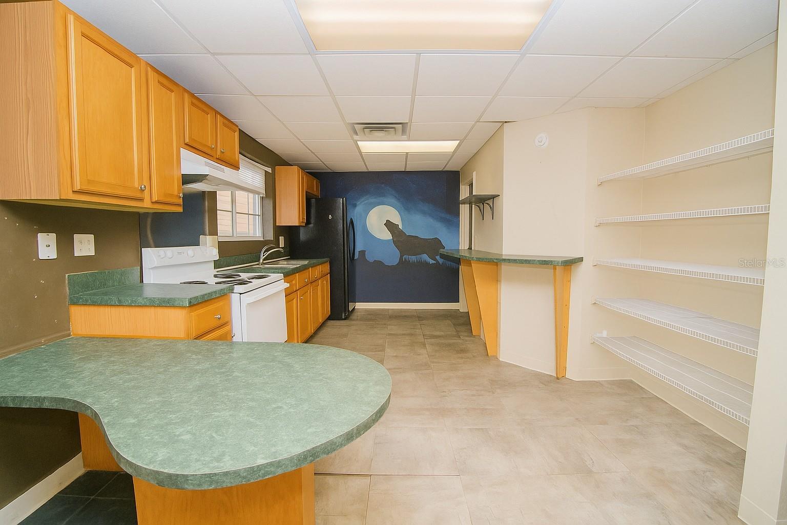 Image 19 of 31 For 905 8th Avenue