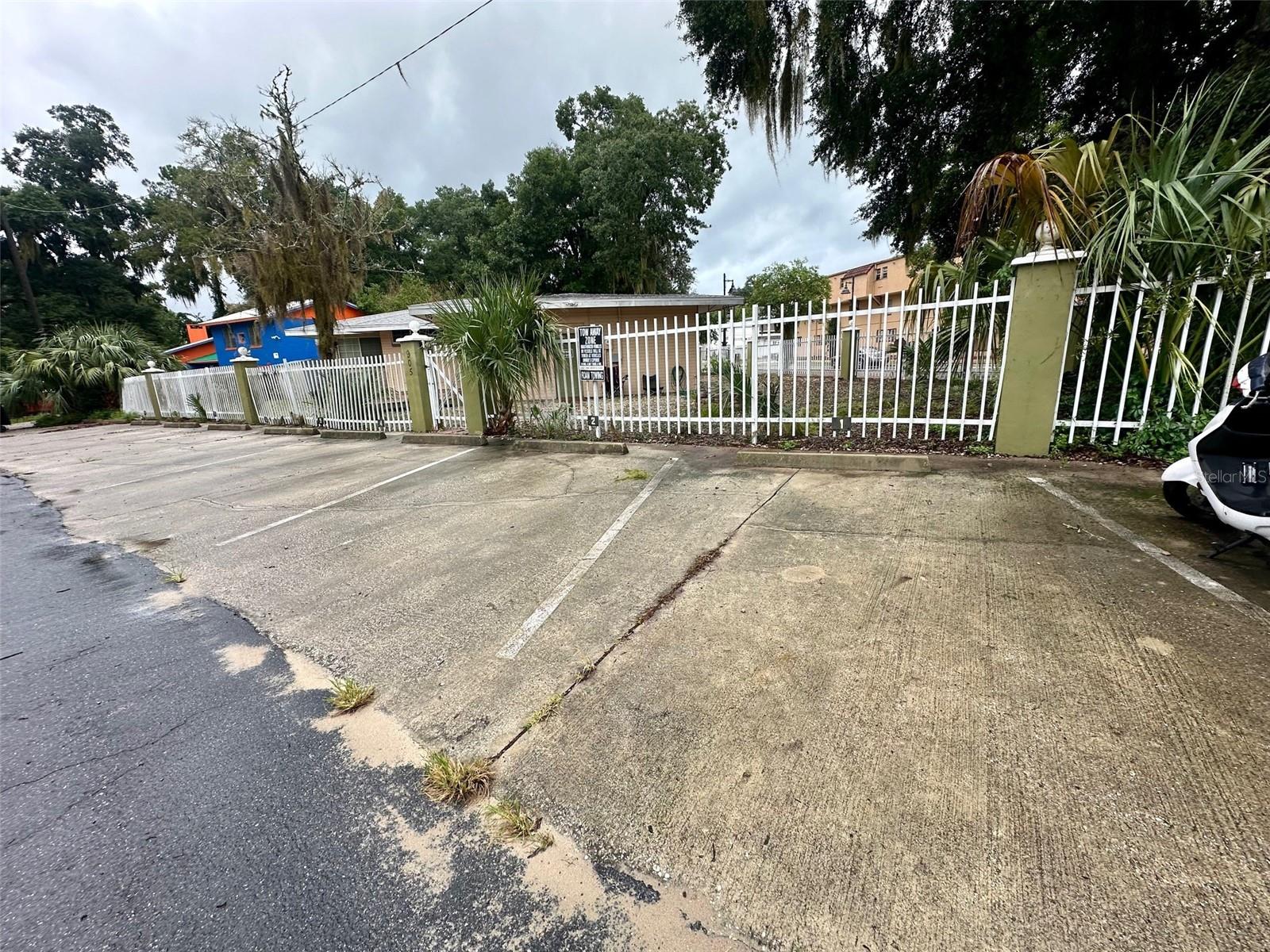 Image 7 of 31 For 905 8th Avenue