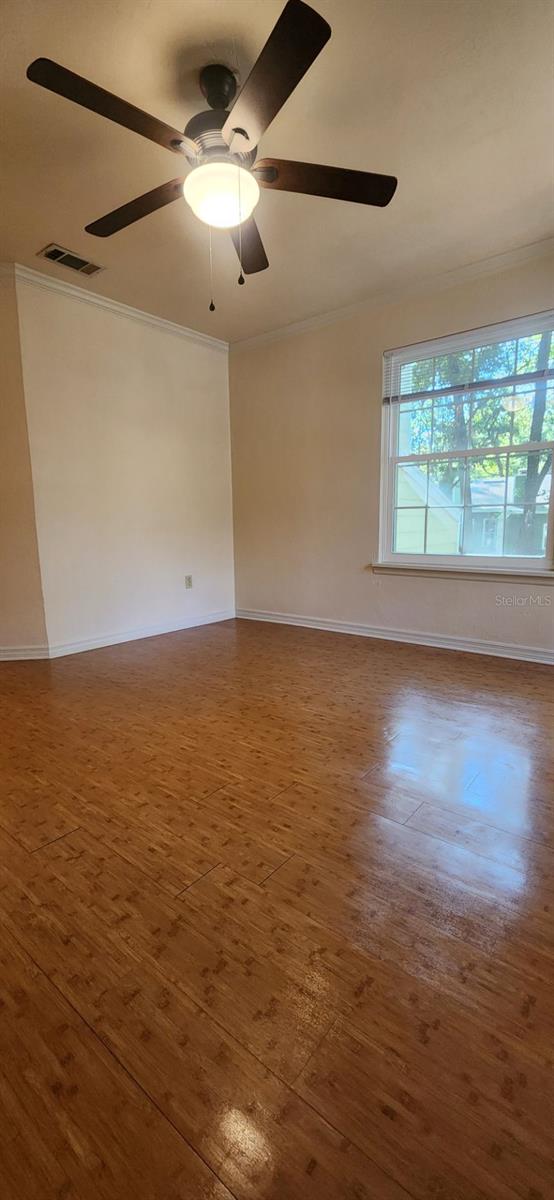 Image 12 of 21 For 413 48th Boulevard