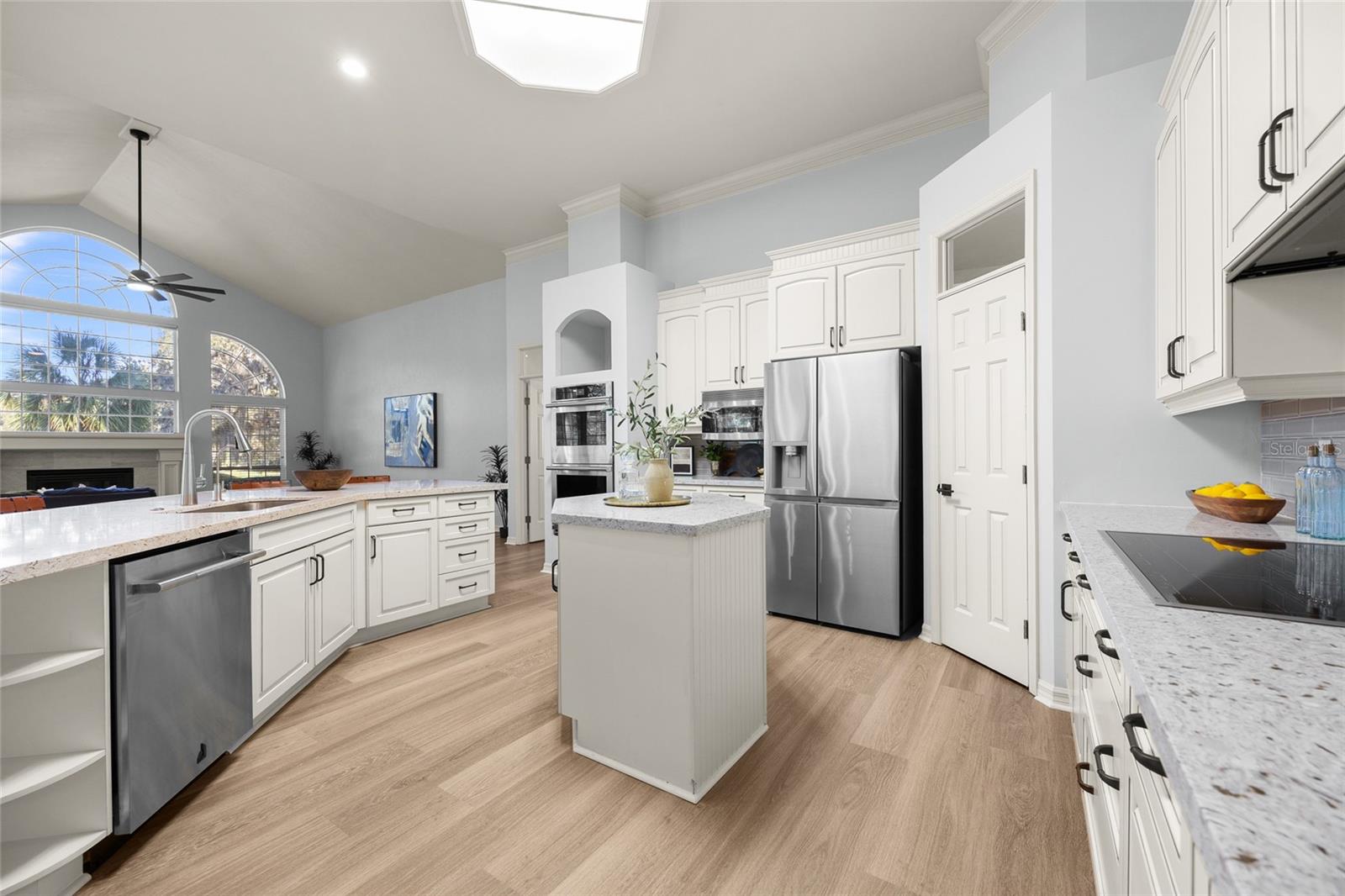 Image 16 of 68 For 4606 97th Terrace