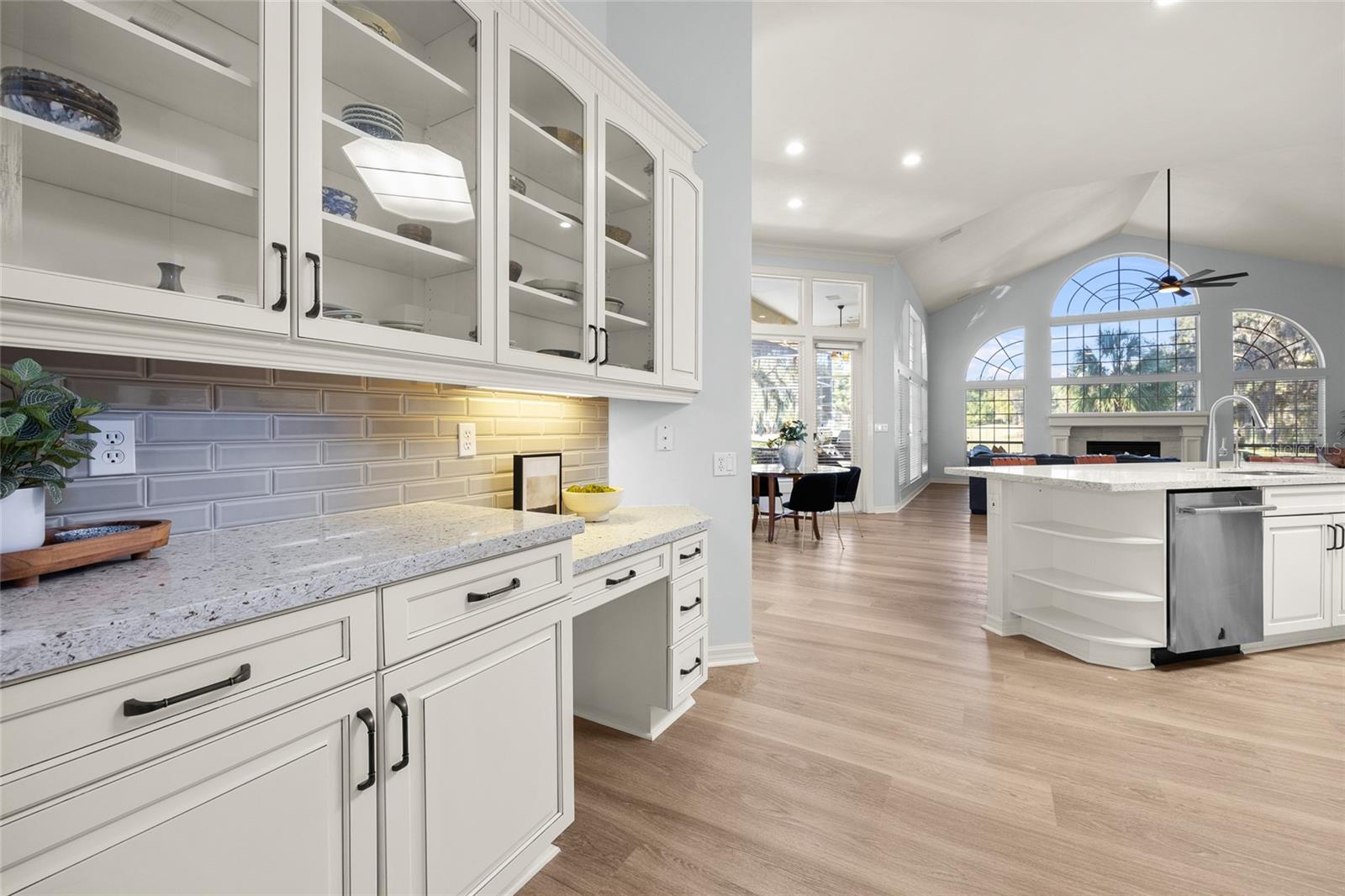 Image 21 of 68 For 4606 97th Terrace