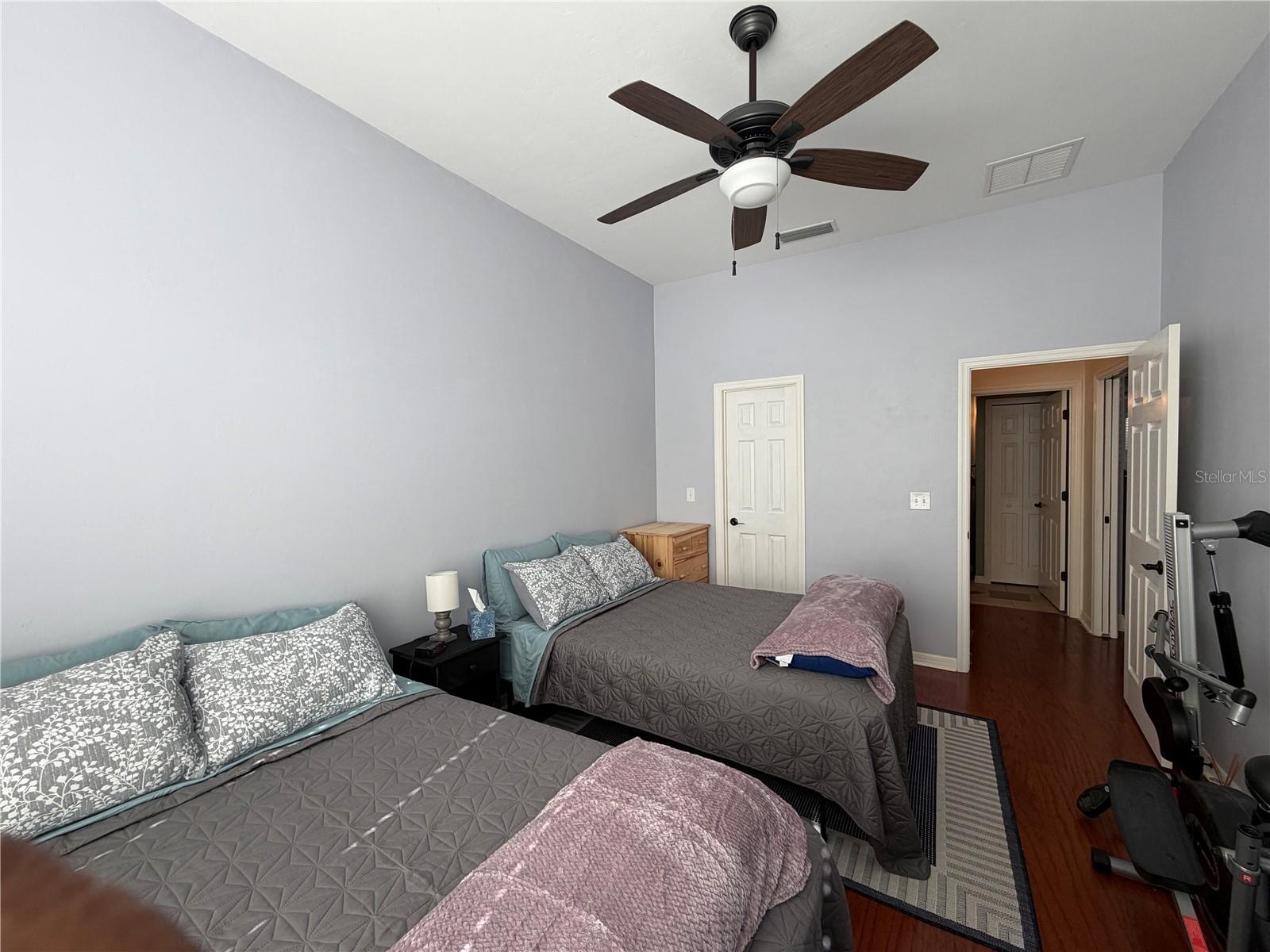 Image 26 of 55 For 7640 25th Avenue