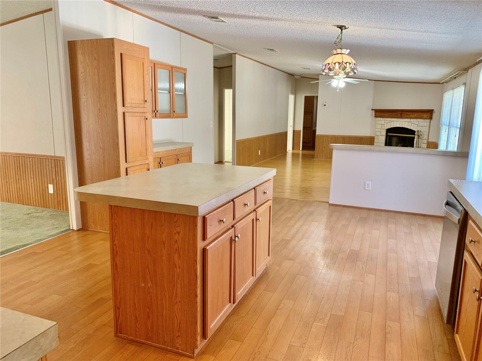 Image 16 of 53 For 12752 9th Place