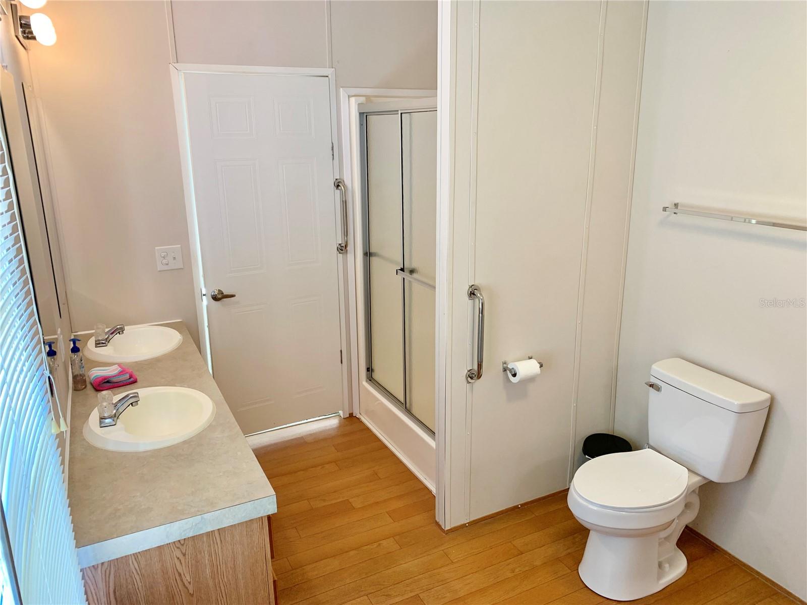 Image 26 of 53 For 12752 9th Place