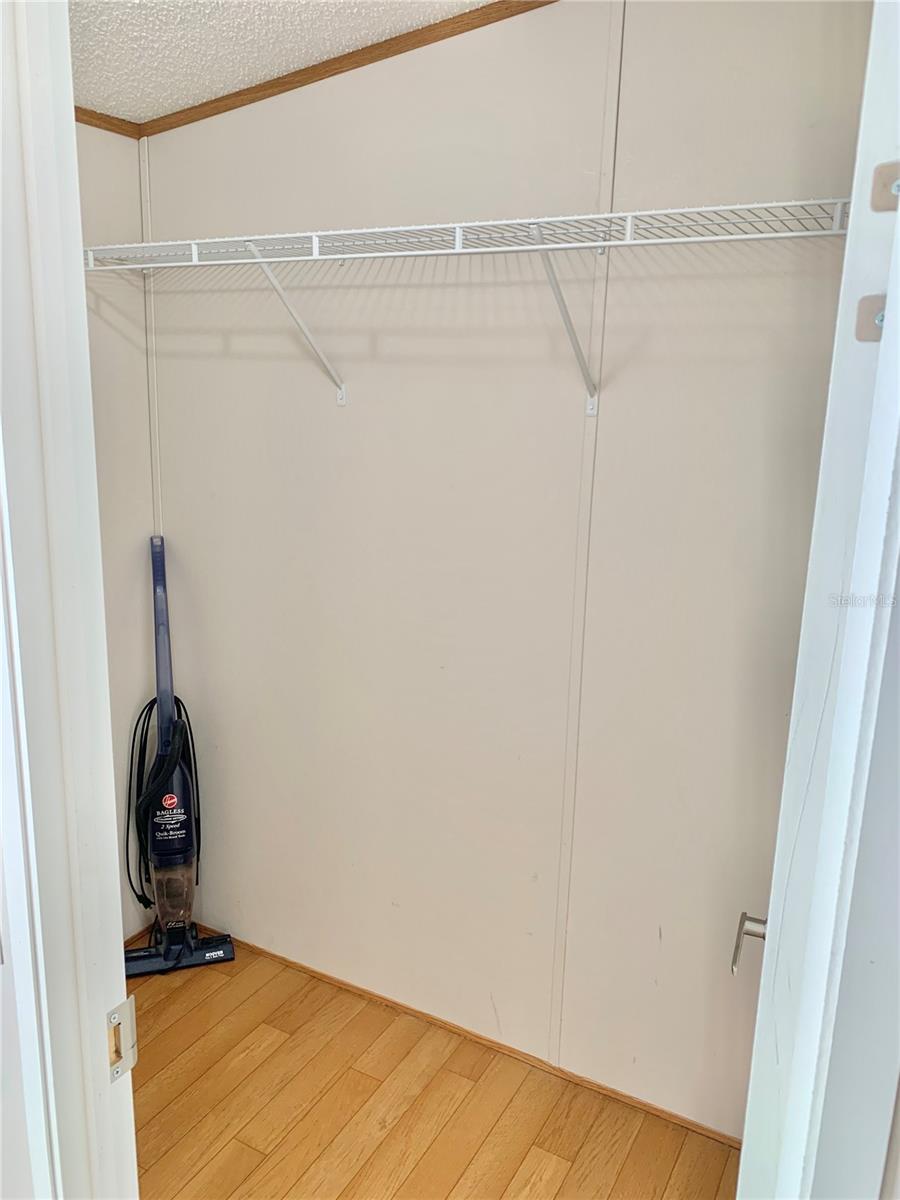 Image 29 of 53 For 12752 9th Place