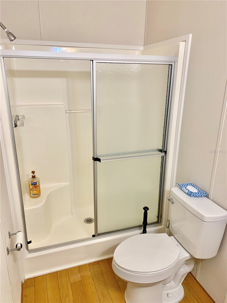 Image 32 of 53 For 12752 9th Place