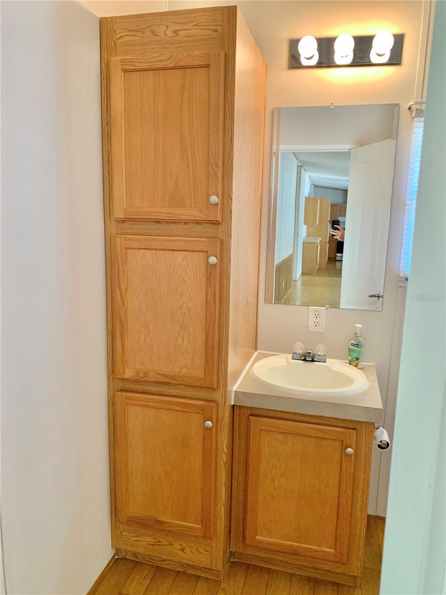 Image 39 of 53 For 12752 9th Place