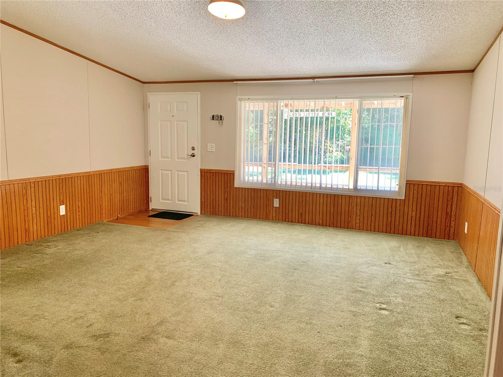 Image 5 of 53 For 12752 9th Place