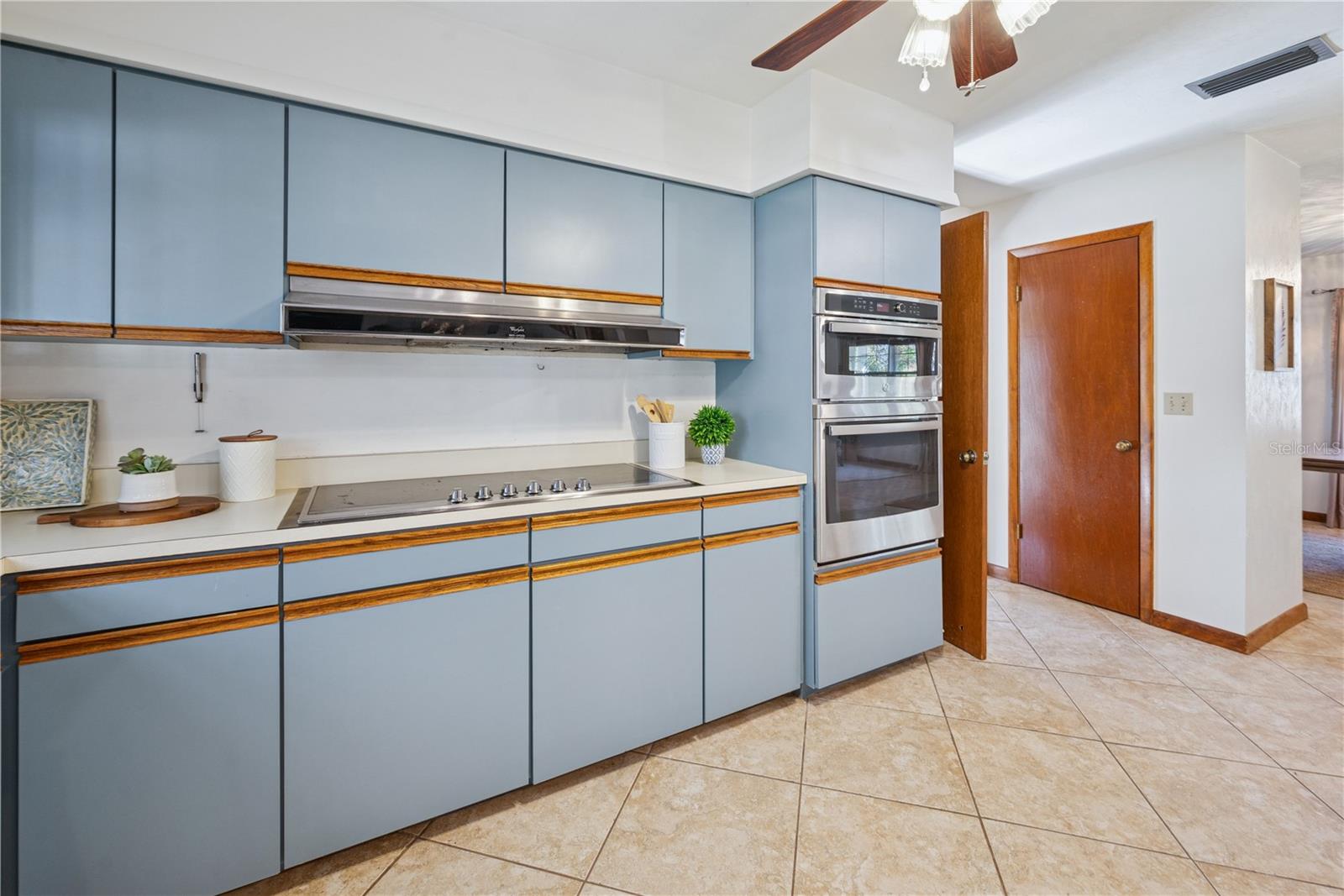 Image 14 of 34 For 381 5th Avenue