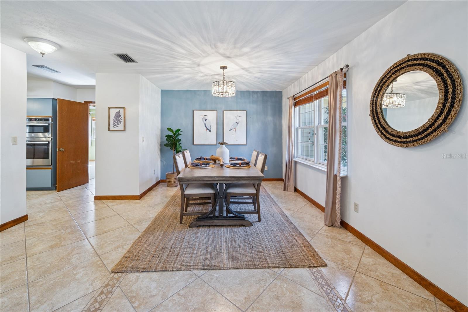 Image 16 of 34 For 381 5th Avenue