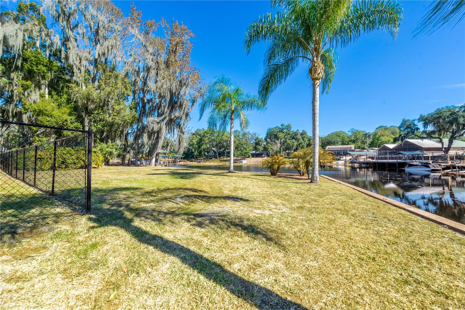 Image 4 of 34 For 381 5th Avenue