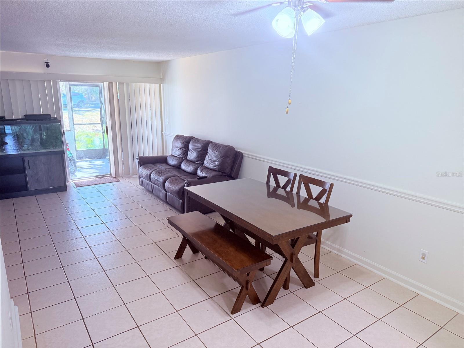 Image 7 of 17 For 6519 Newberry Road 202