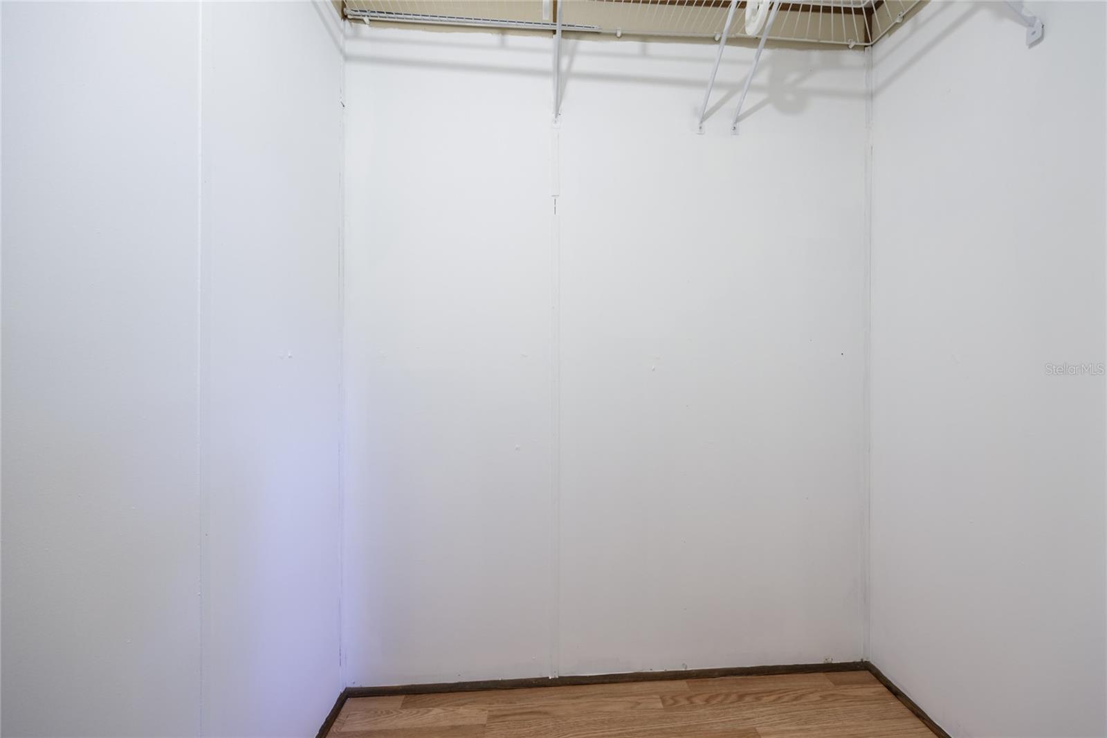 Image 28 of 46 For 7122 200th Terrace