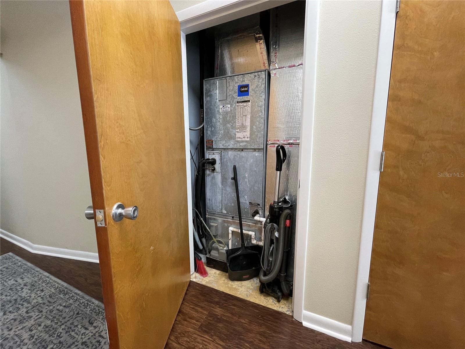 Image 10 of 23 For 3715 97th Boulevard A