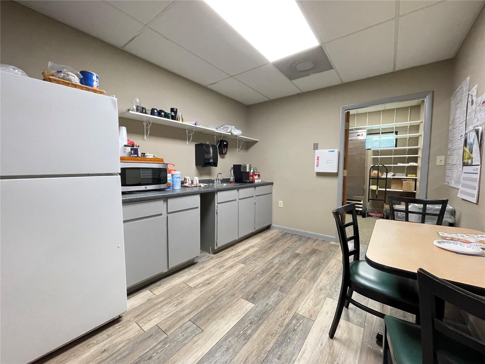 Image 7 of 23 For 3715 97th Boulevard A