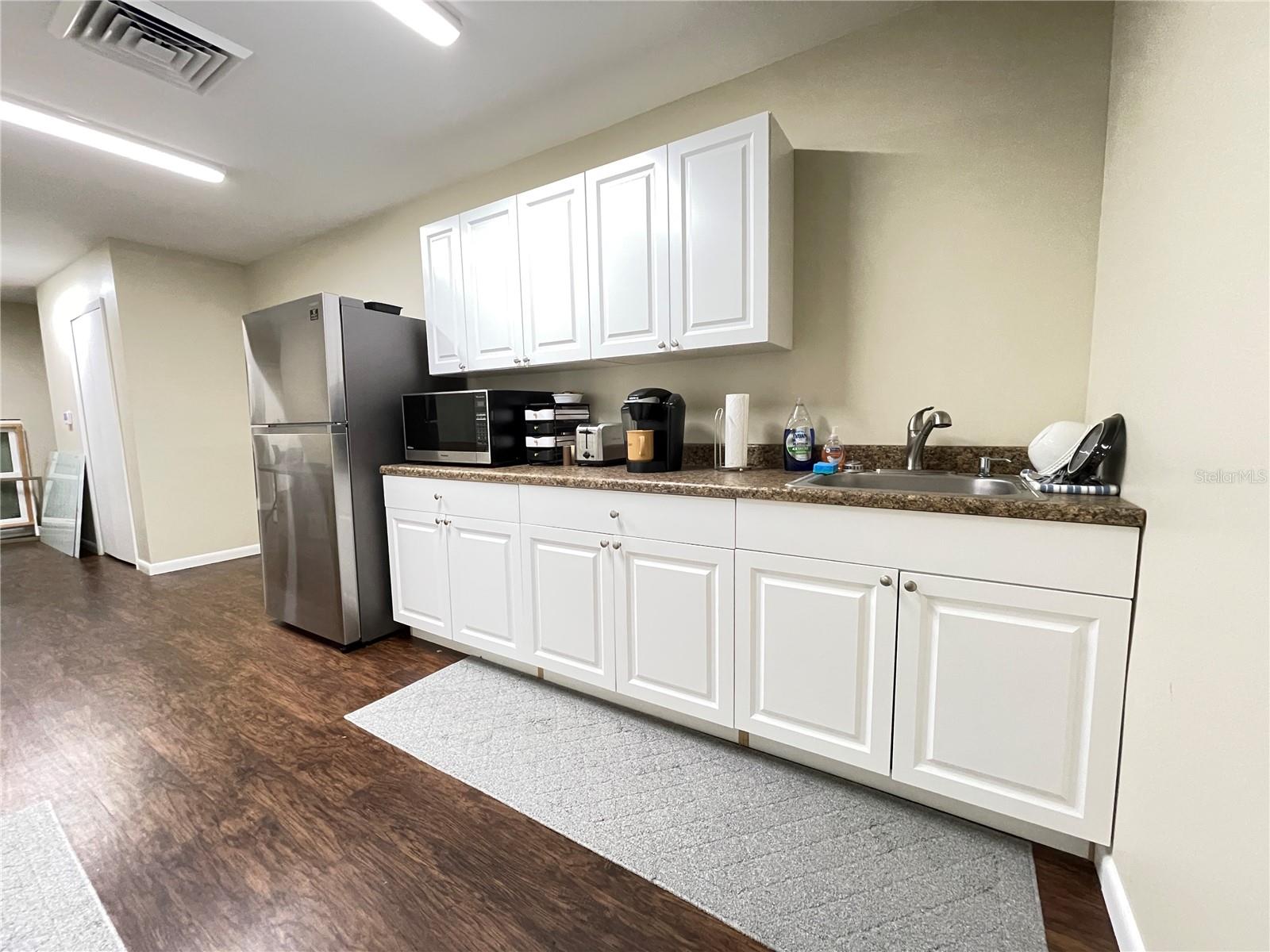 Image 8 of 23 For 3715 97th Boulevard A