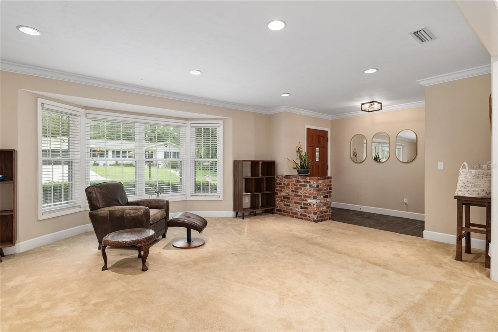 Image 11 of 92 For 2821 12th Place