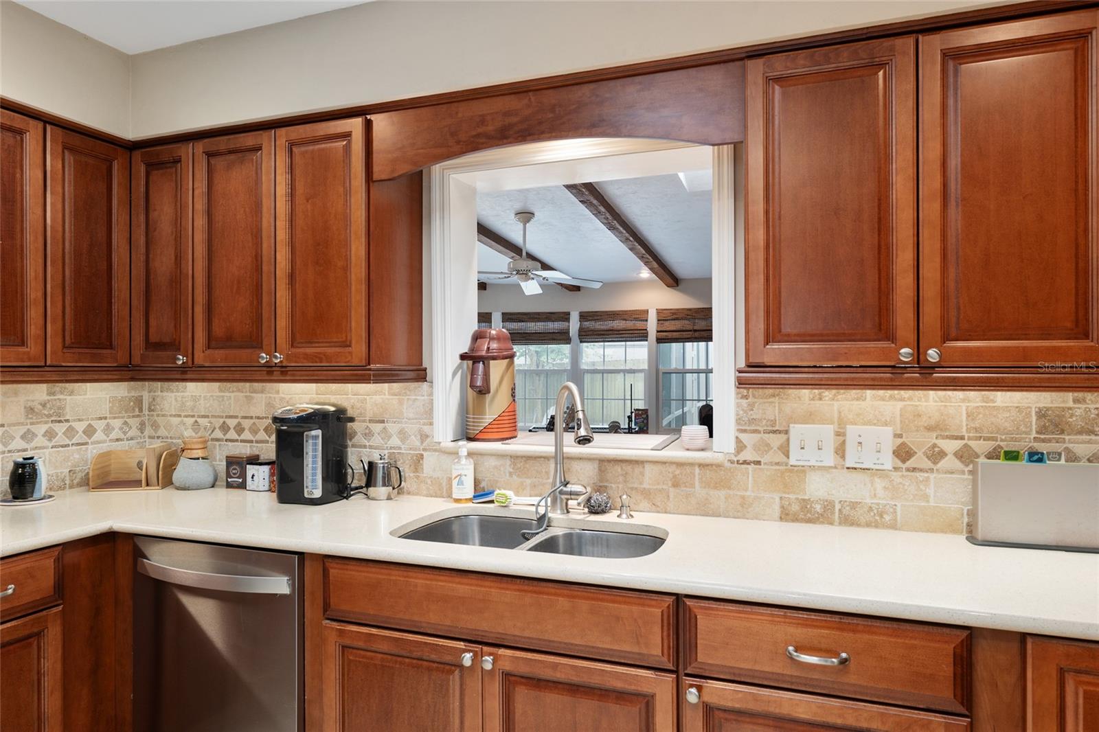 Image 25 of 92 For 2821 12th Place