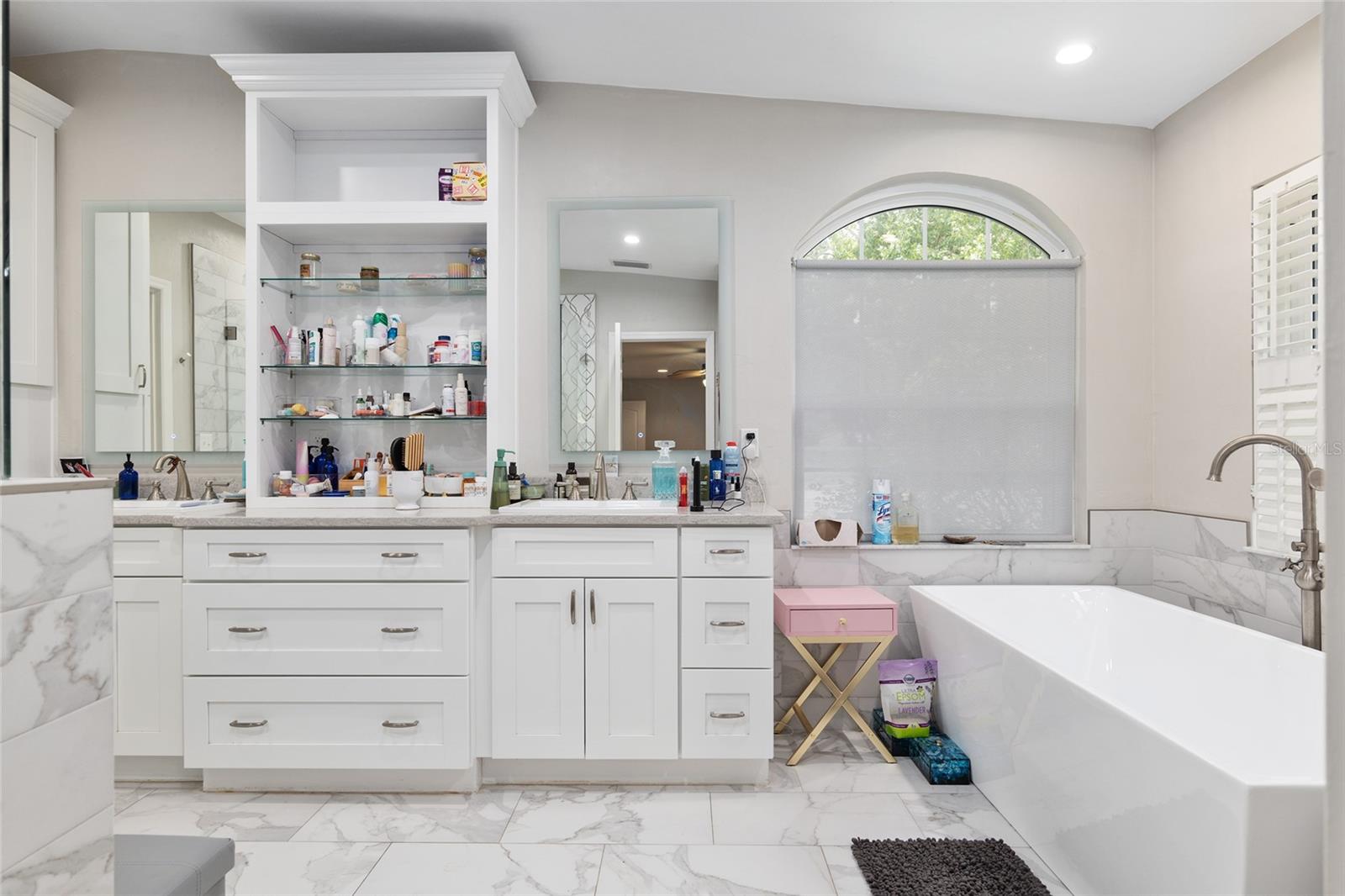 Image 31 of 92 For 2821 12th Place