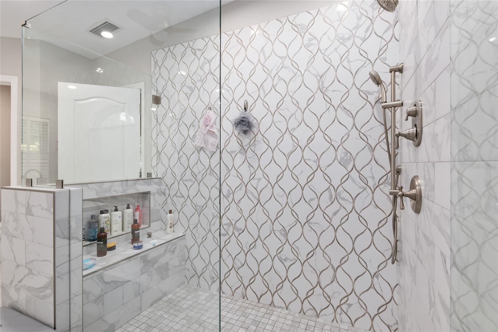 Image 35 of 92 For 2821 12th Place