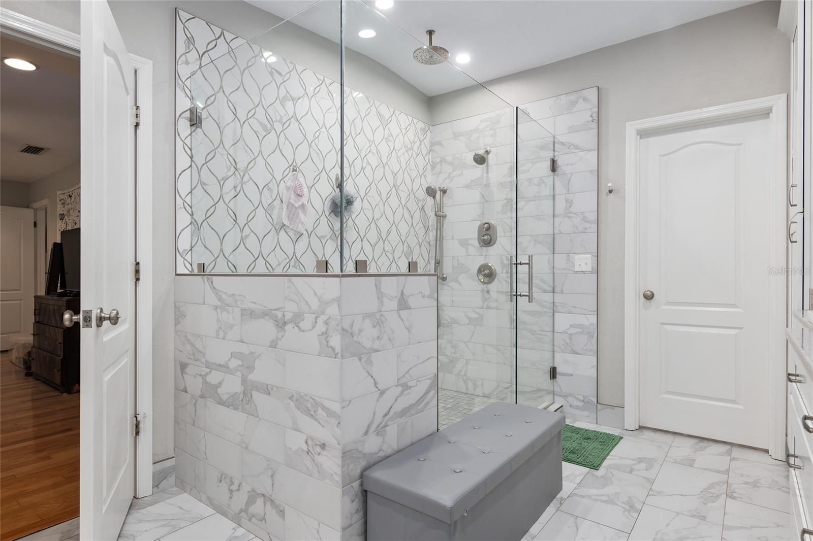 Image 37 of 92 For 2821 12th Place