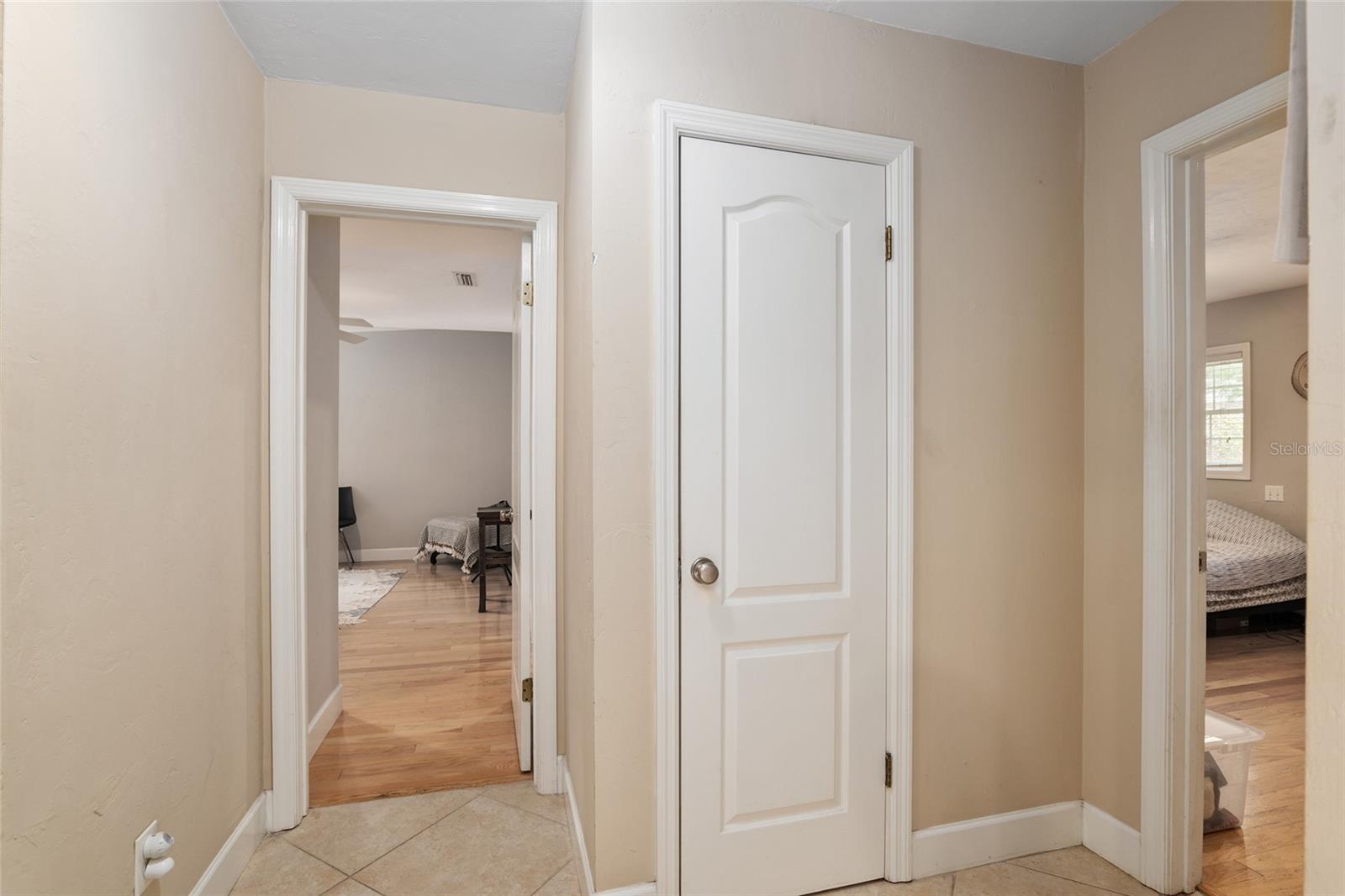 Image 38 of 92 For 2821 12th Place