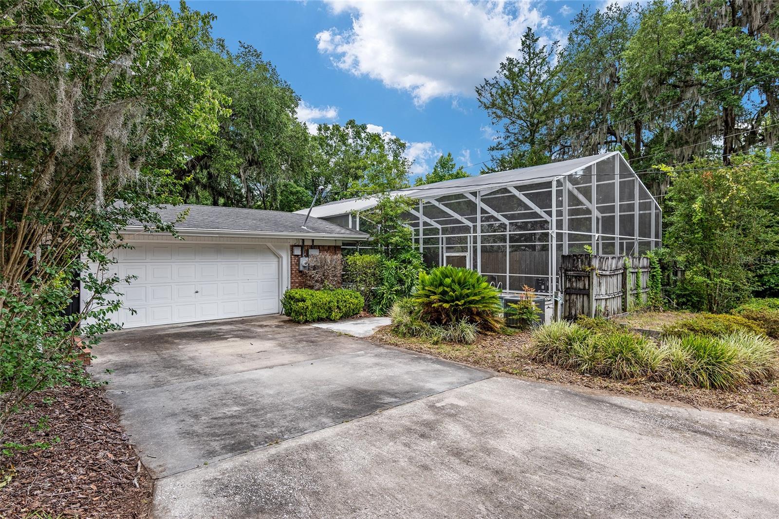 Image 75 of 92 For 2821 12th Place