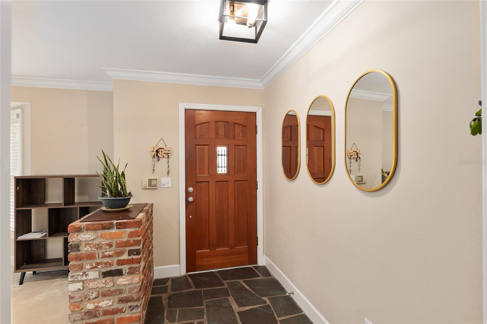 Image 9 of 92 For 2821 12th Place