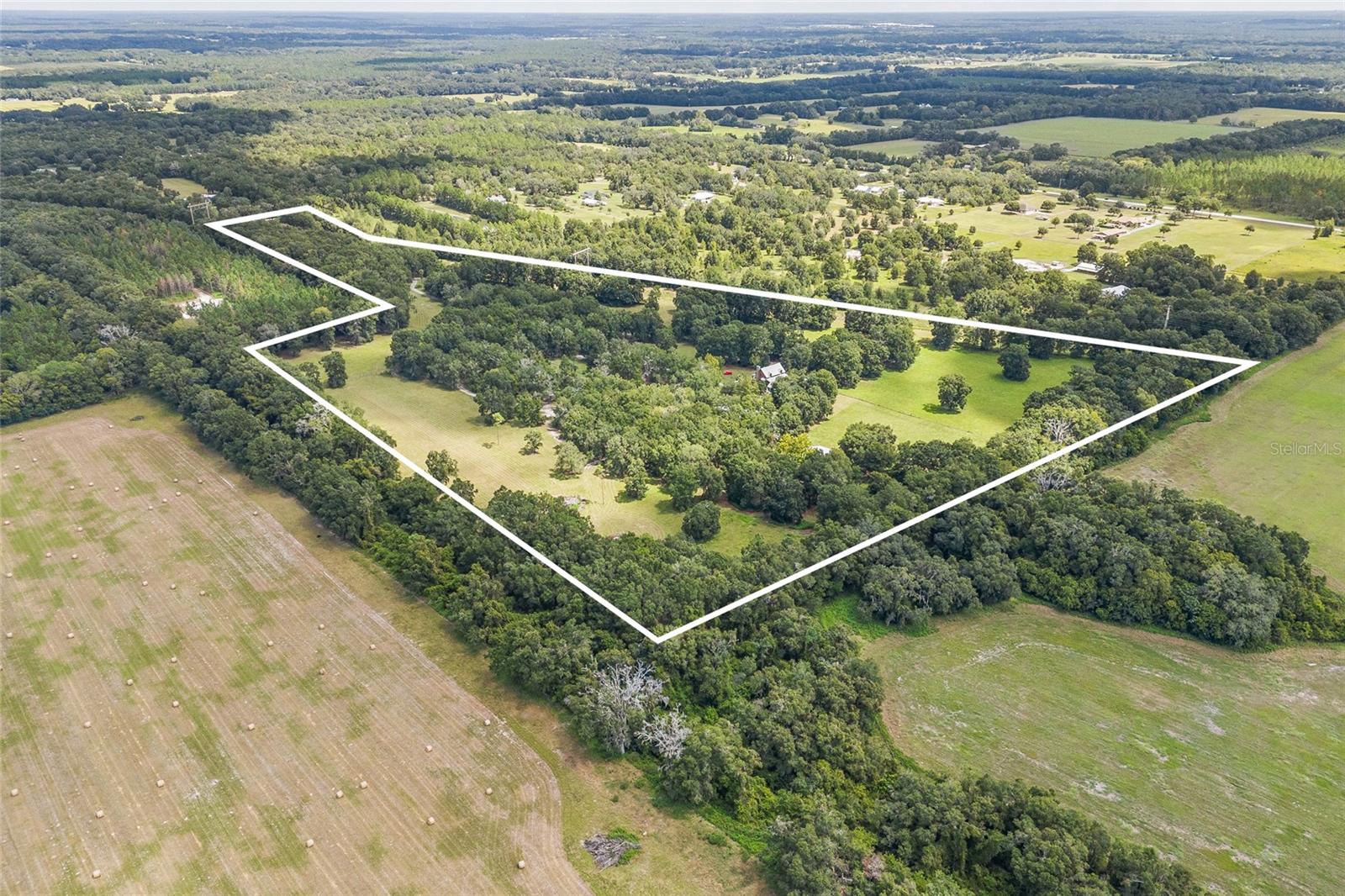 Image 71 of 100 For 25743 62nd Avenue