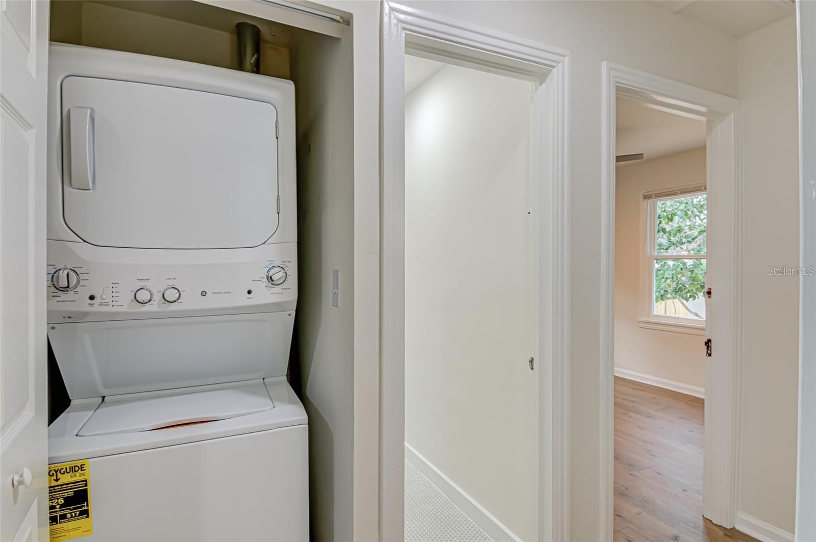 Image 17 of 18 For 919 6th Avenue B