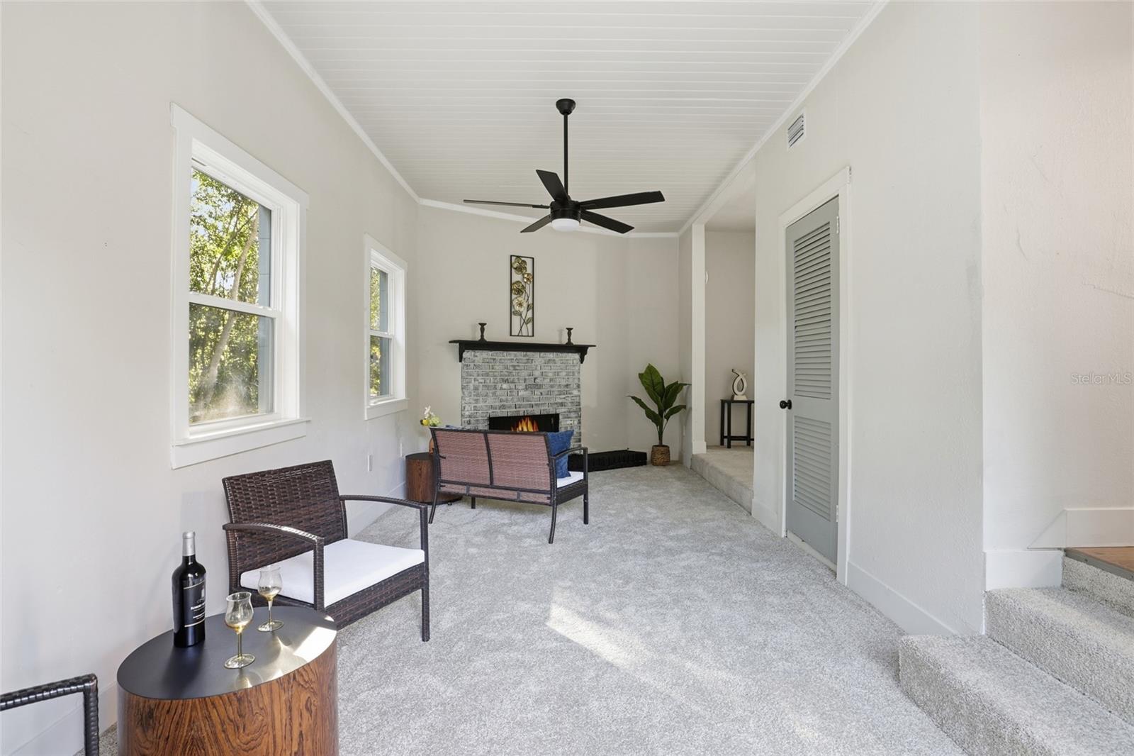 Image 10 of 27 For 601 35th Terrace