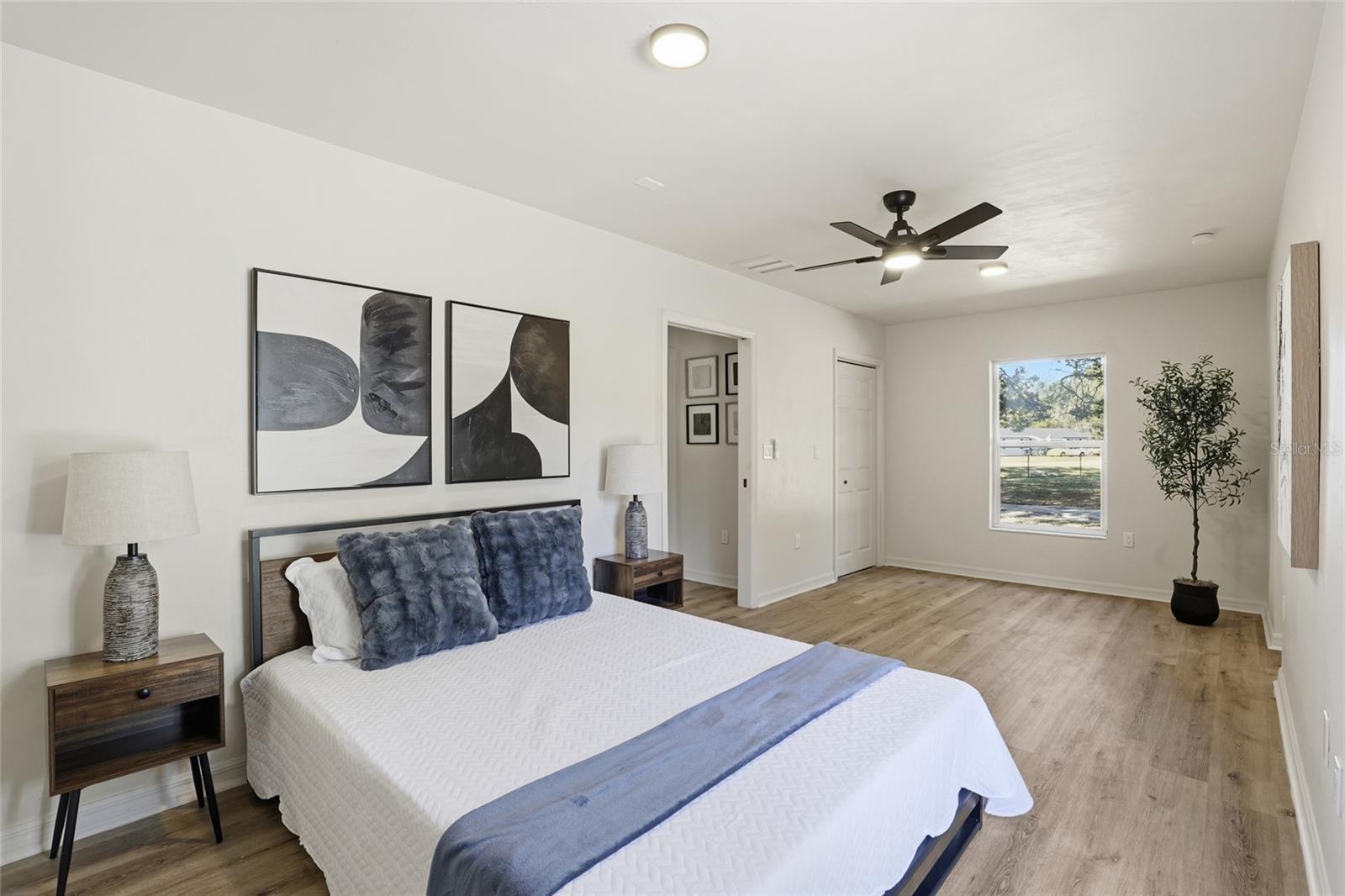 Image 16 of 40 For 9325 77th Court