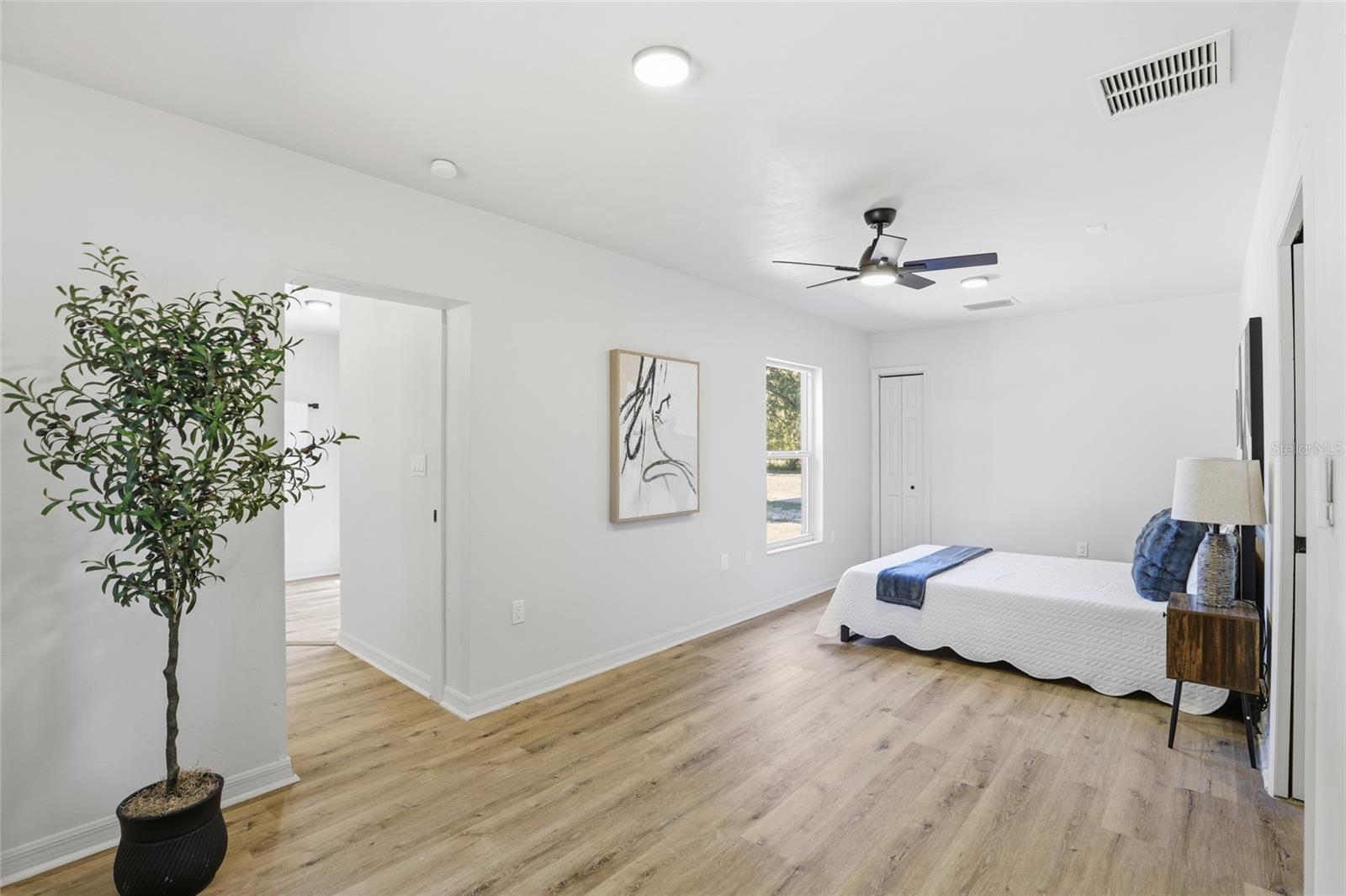 Image 17 of 40 For 9325 77th Court